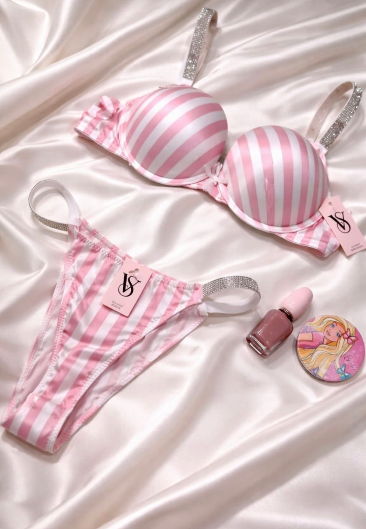 Luxury Bra & Panty Set – Premium Comfort & Elegant Design