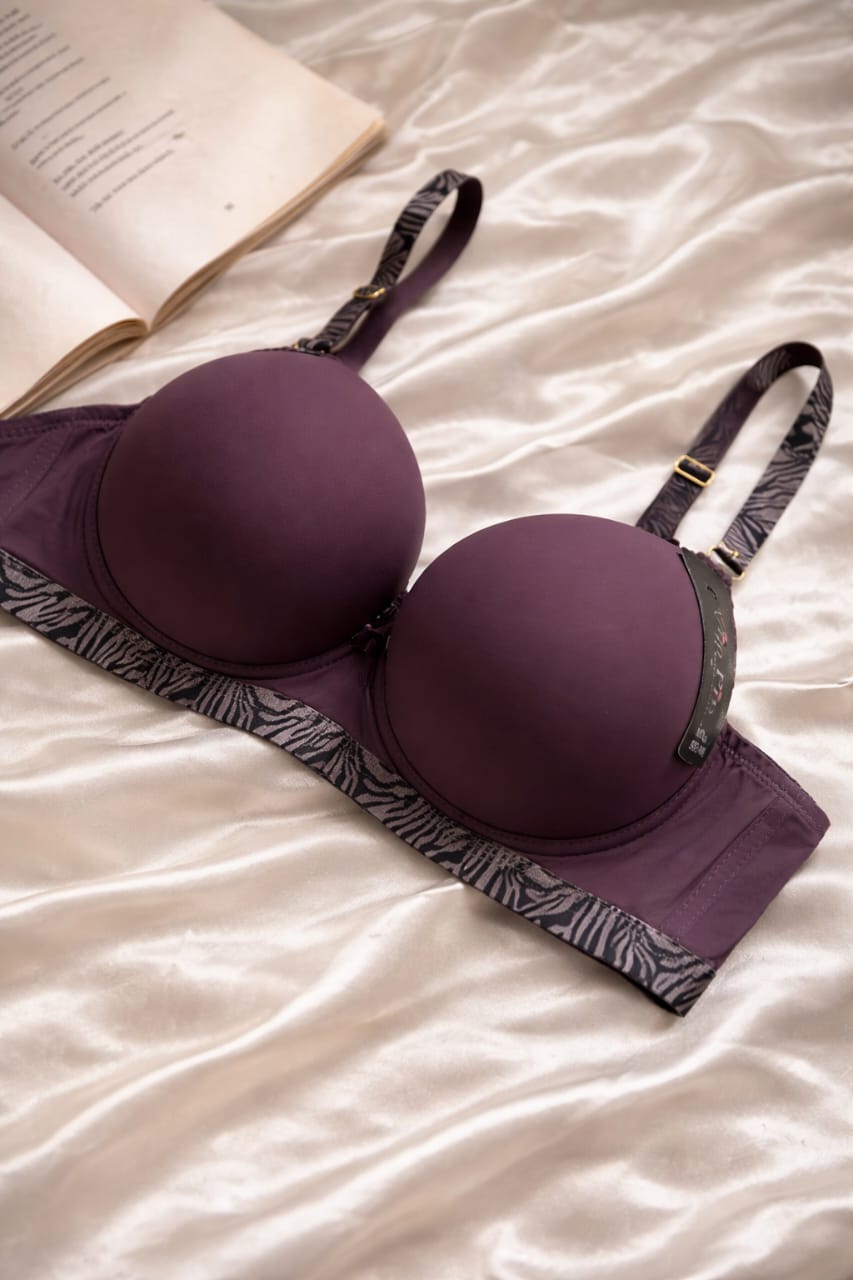 Fashion Padded Bra – Soft, Supportive & Trendy Design
