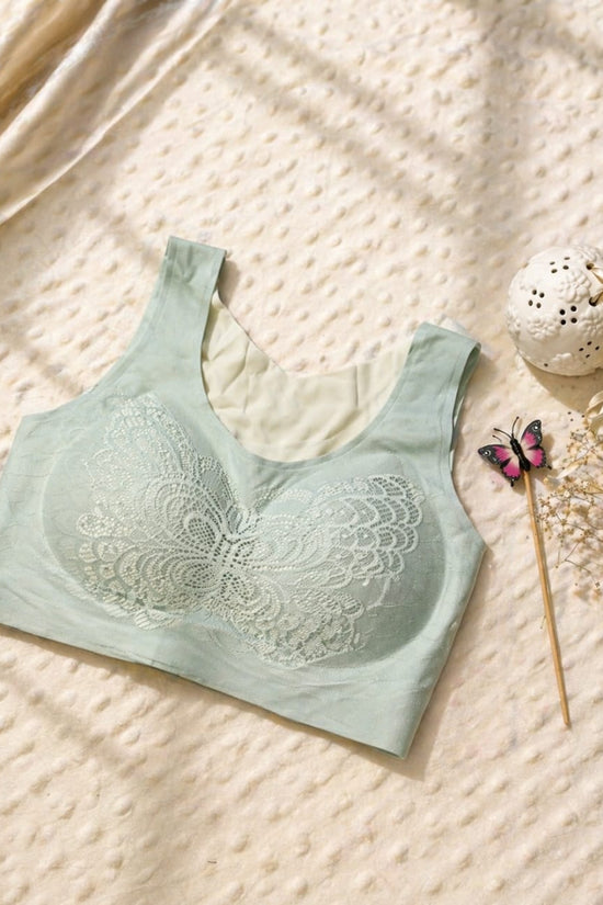 VELA Secret Front Closure Bra – Light Padded & Comfortable Fit