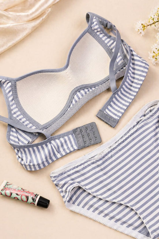 Stylish Lightly Padded Bra & Panty Set