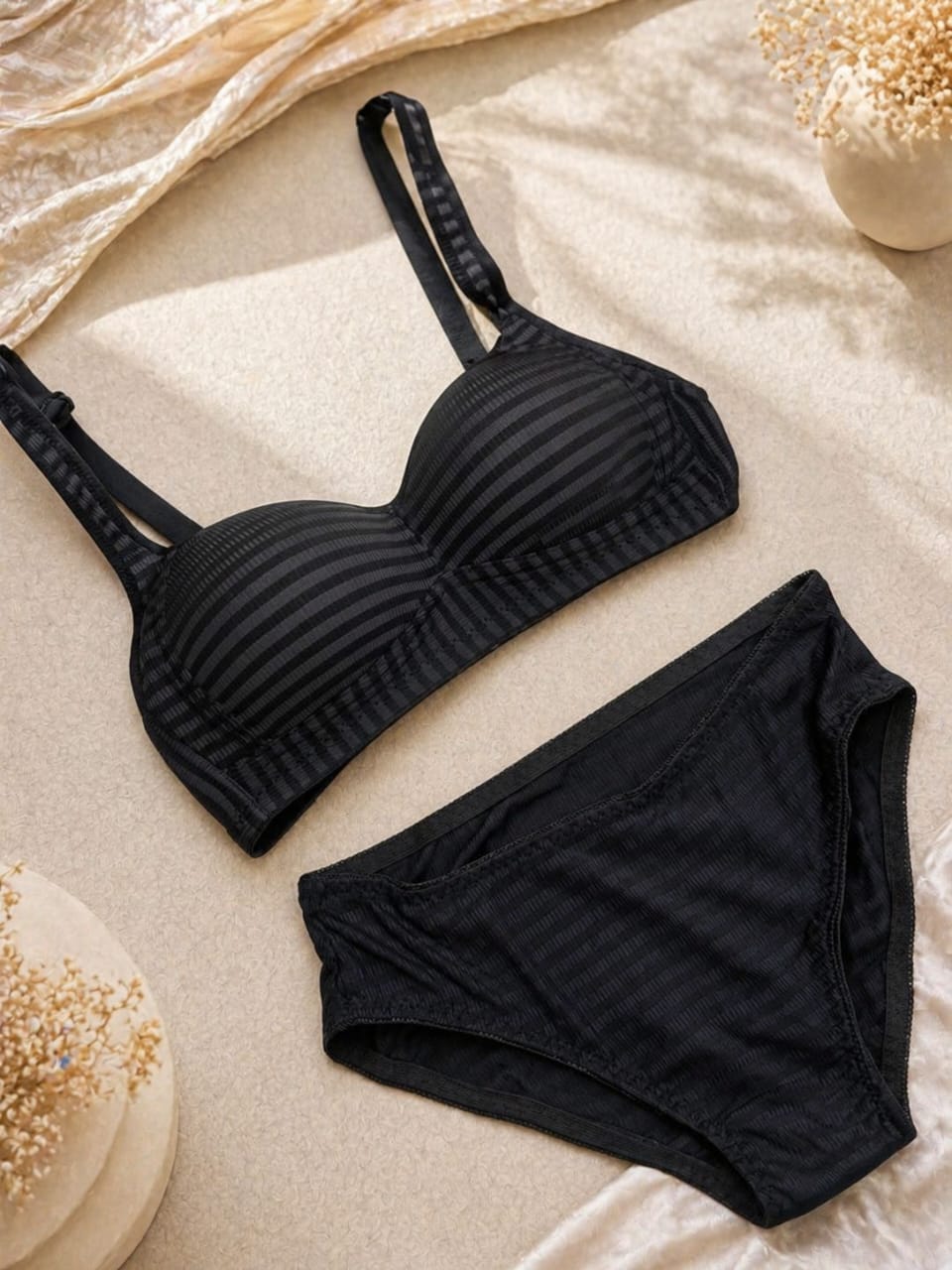 Stylish Lightly Padded Bra & Panty Set